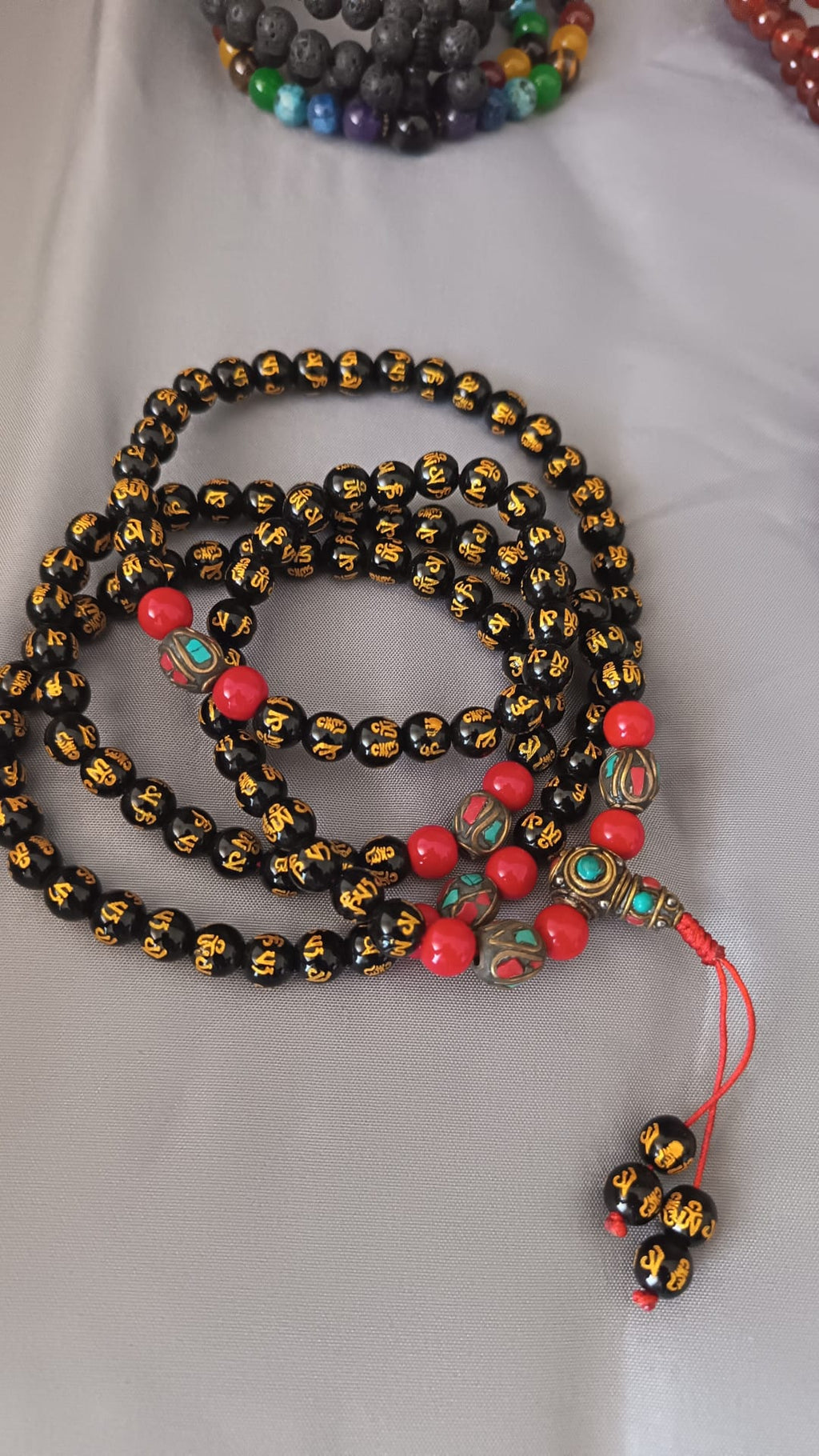 Japamala Agata Nera con Mantra Om Tibetano – Tibet
