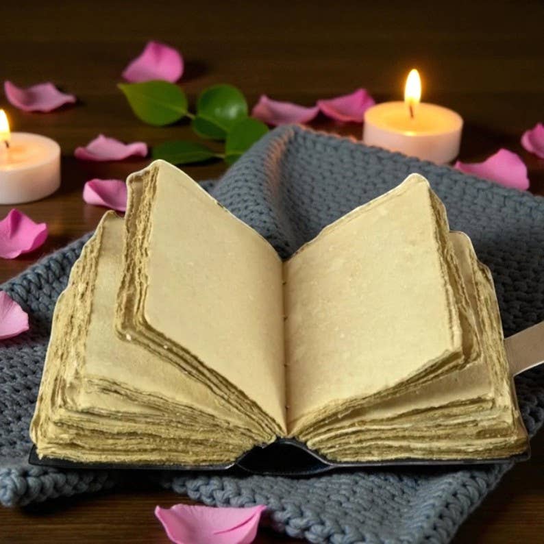 Book of Shadows — Vera Pelle con Fogli in Cotone