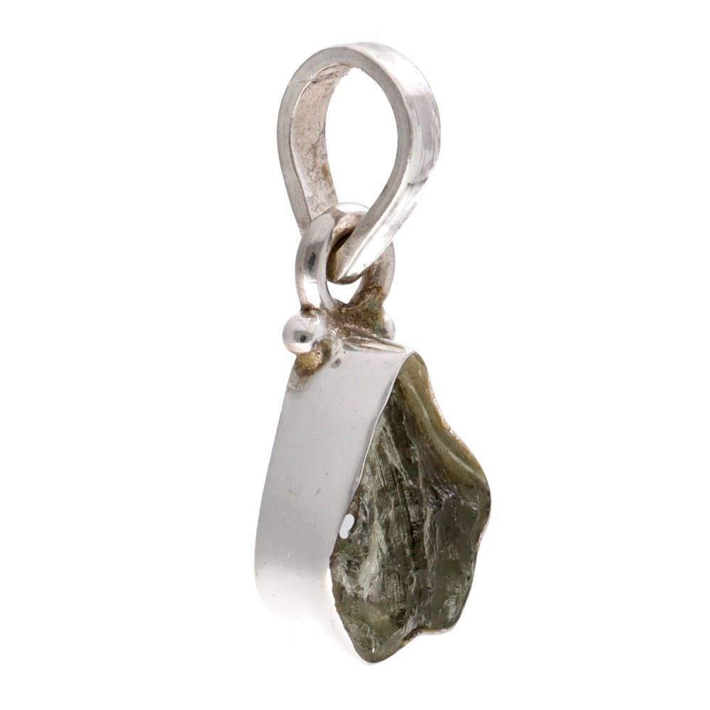 Collana in acciaio con ciondolo in moldavite e argento 925