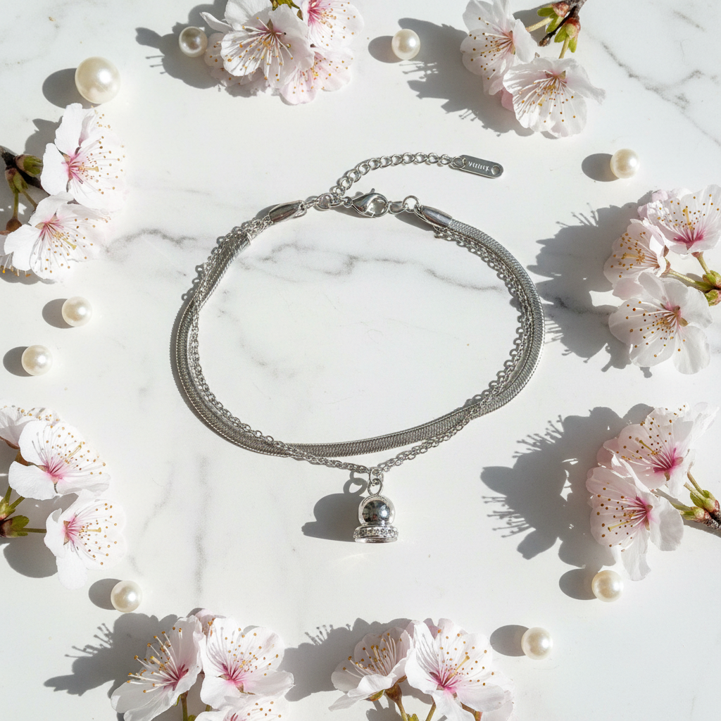 Bracciale Doppio Snake flat lay marmo