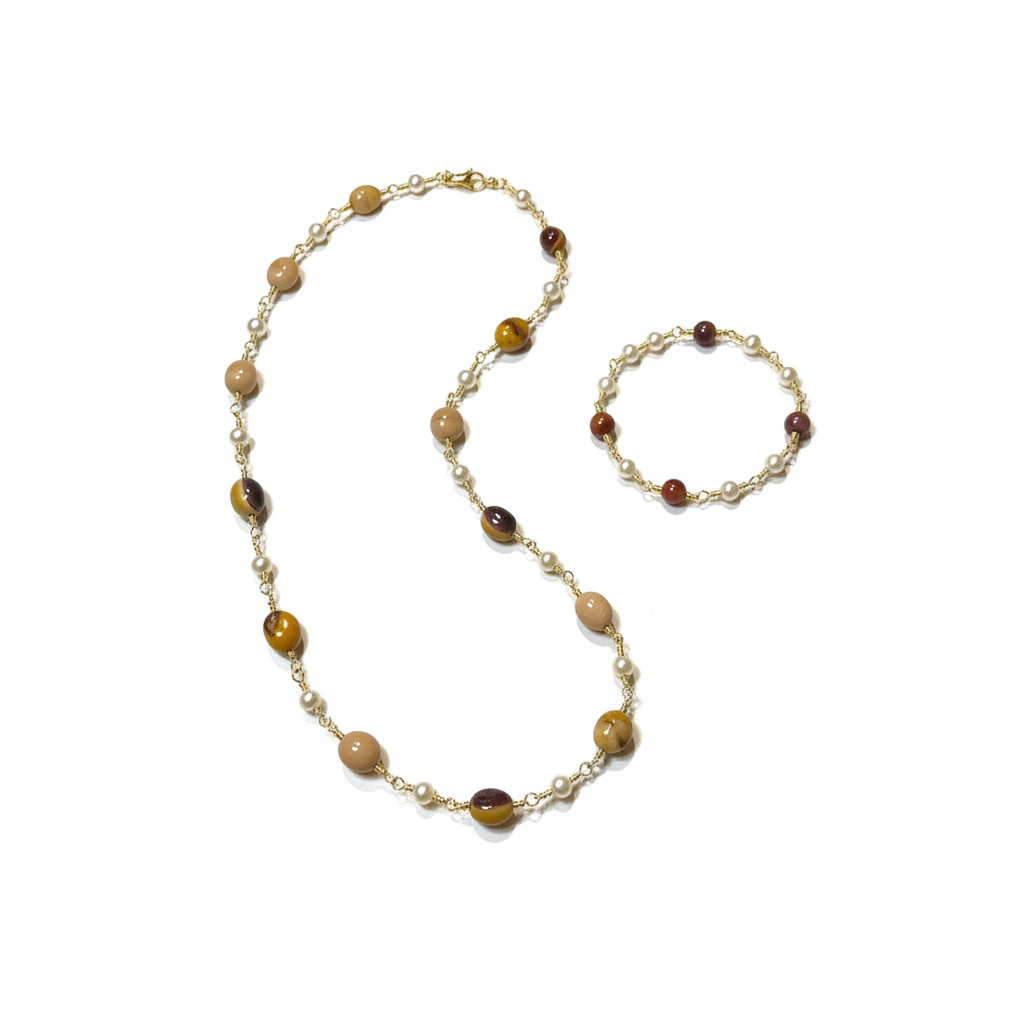 Set Mokaite sfondo bianco