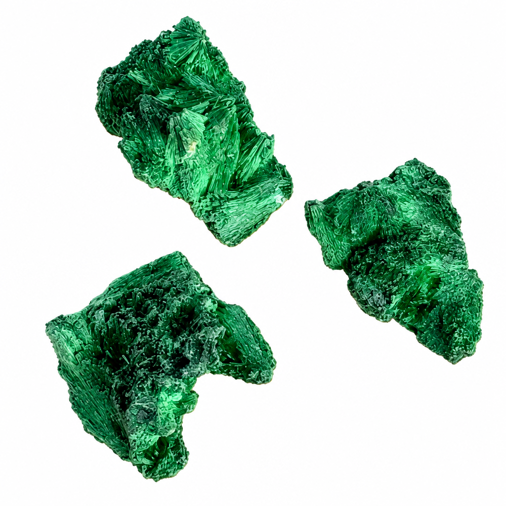 Malachite fibrosa su bianco