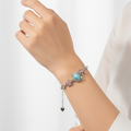 Bracciale Larimar indossato al polso