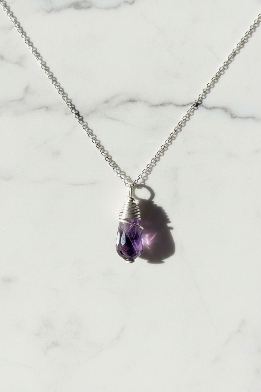 Collana ametista sfaccettata - marmo bianco