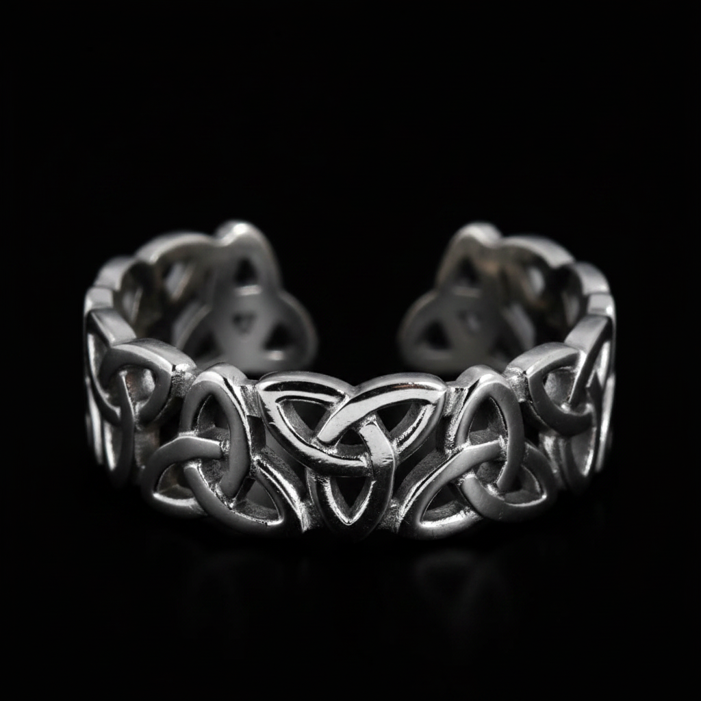 Anello Triquetra - Macro dettaglio