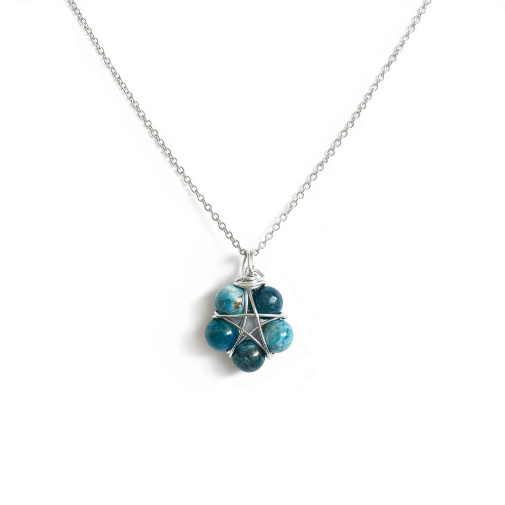 Collana Pentacolo Apatite - sfondo bianco