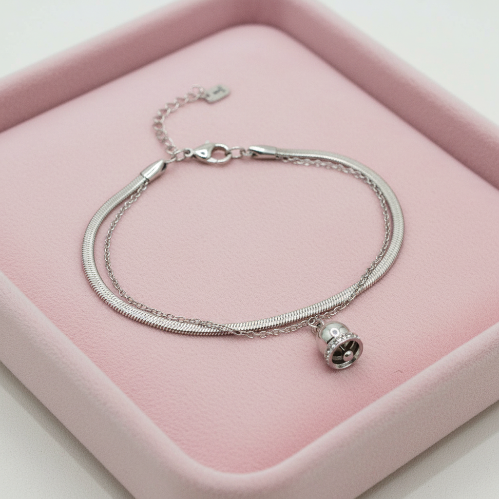 Bracciale Doppio Snake su vassoio velluto rosa