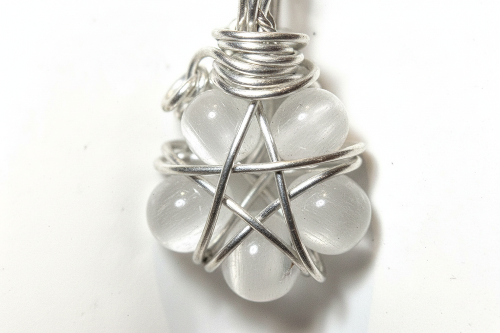Macro dettaglio perle Selenite