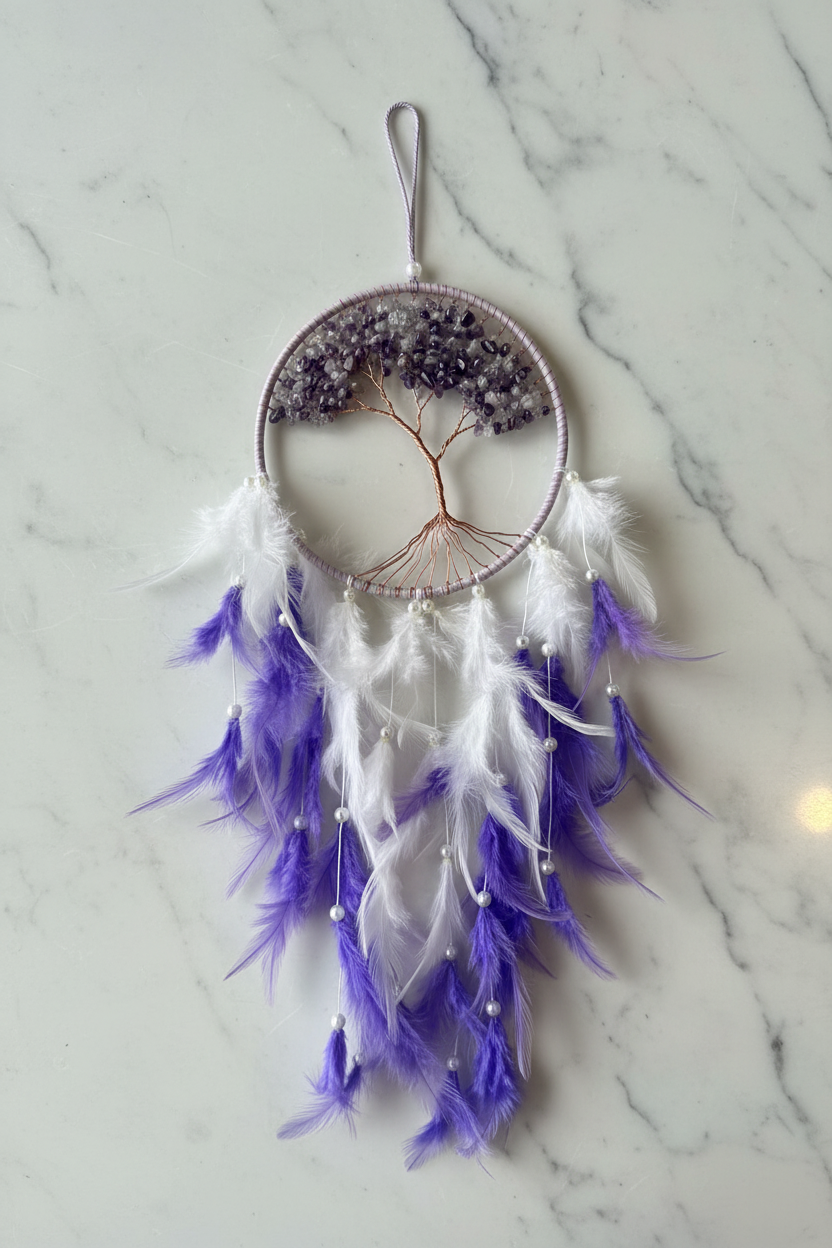 Dreamcatcher albero della vita ametista - flatlay su marmo