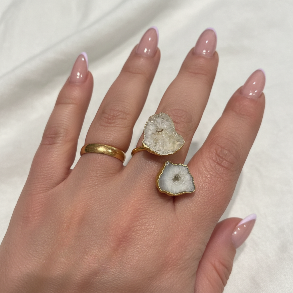 Anello Drusa Agata Bianca Gold - Lifestyle indossato