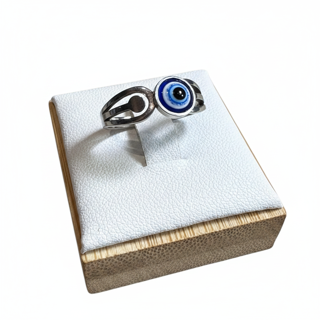 Anello Nazar - Sfondo bianco