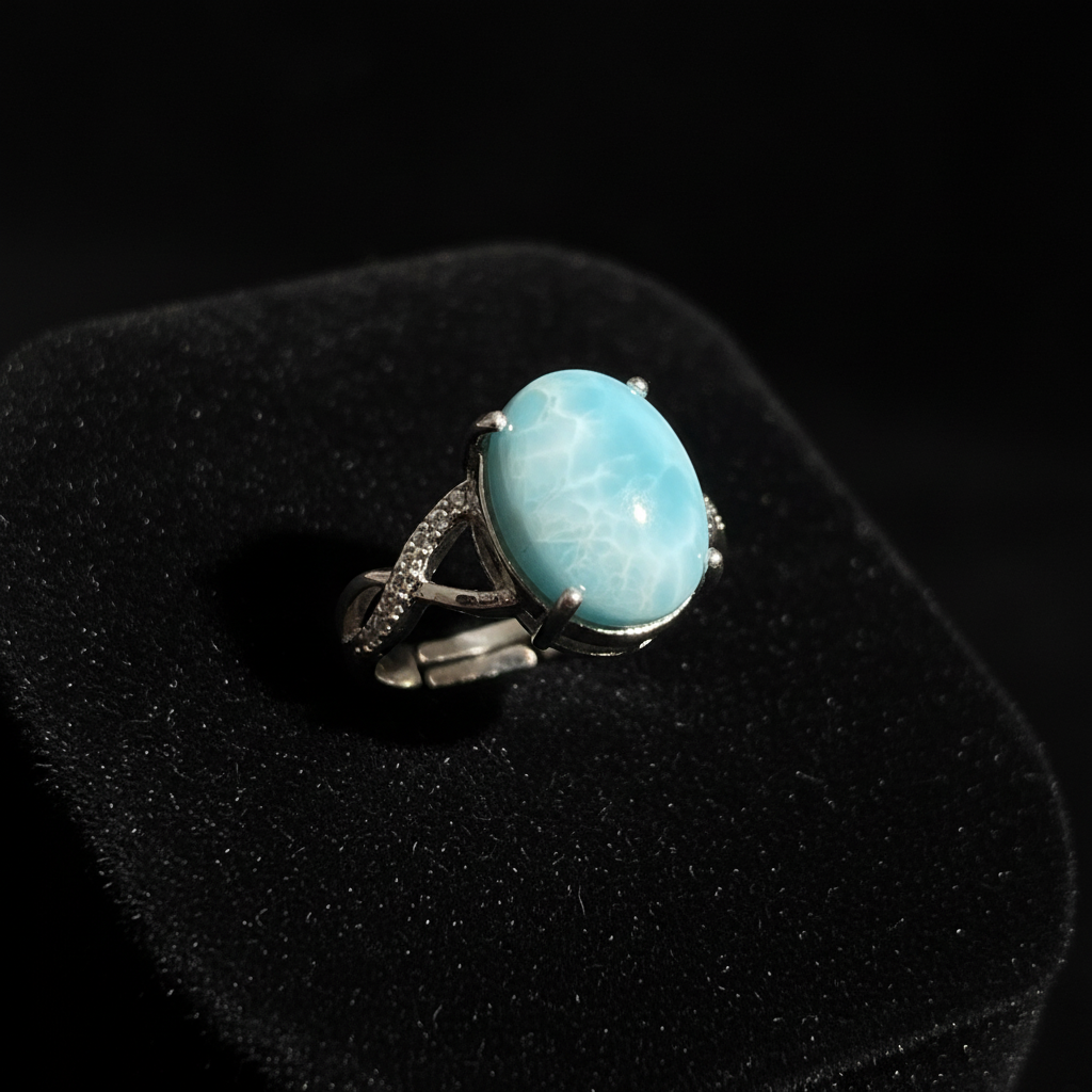 Anello larimar - macro dettaglio pietra