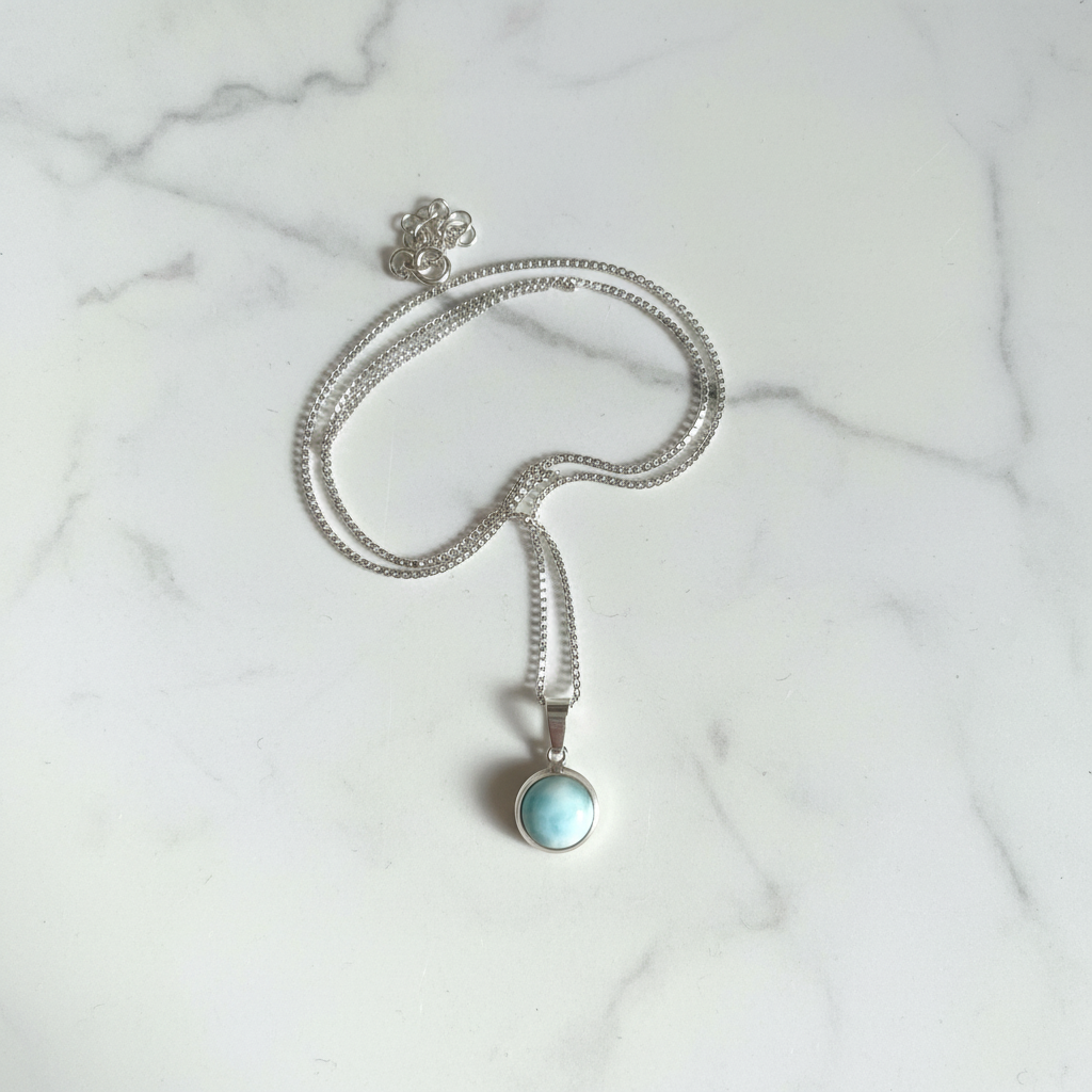 Collana con Ciondolo in Argento e Larimar Naturale