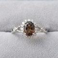 Anello 315 su velluto grigio