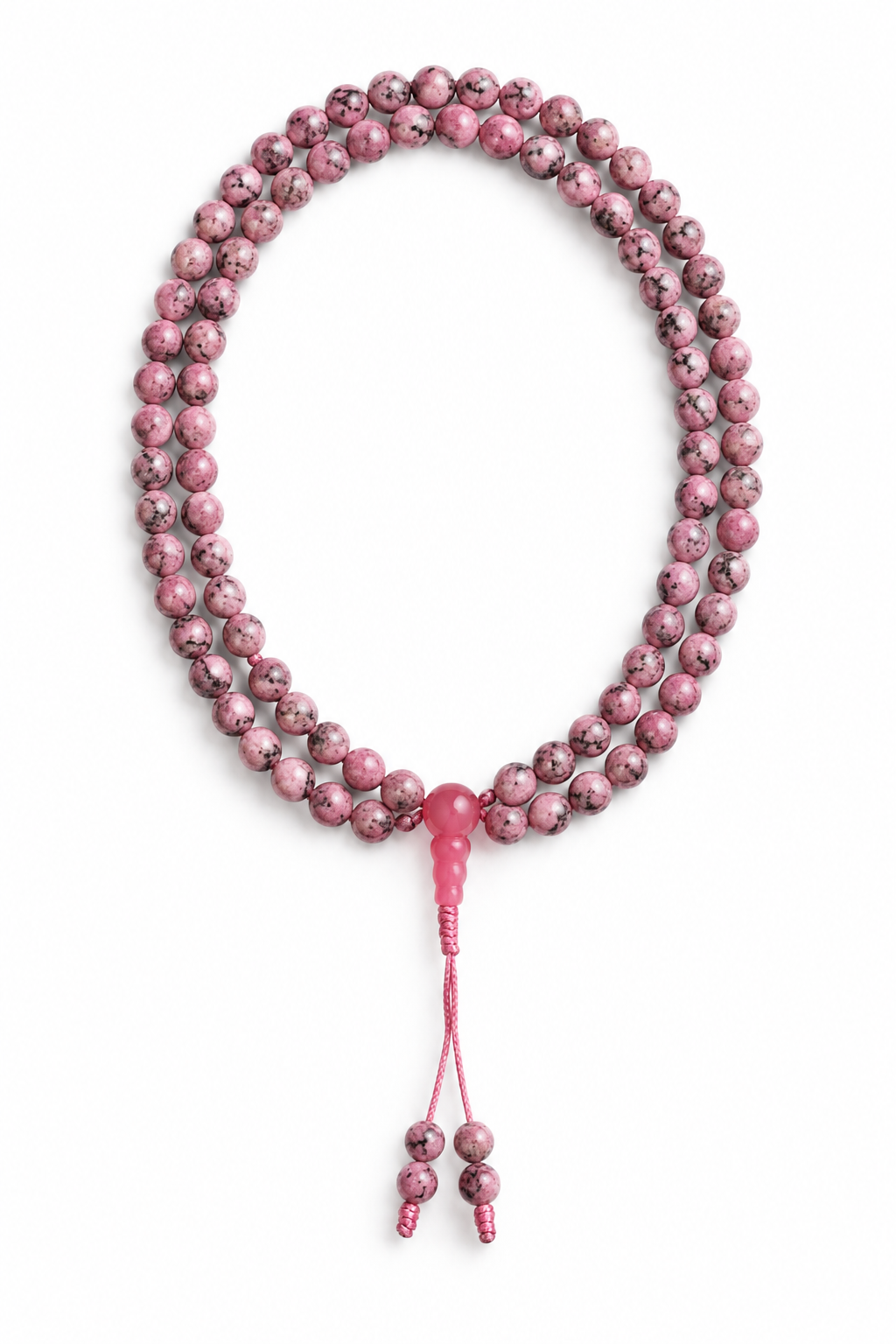 Japamala Apatite Africana Rosa su sfondo bianco