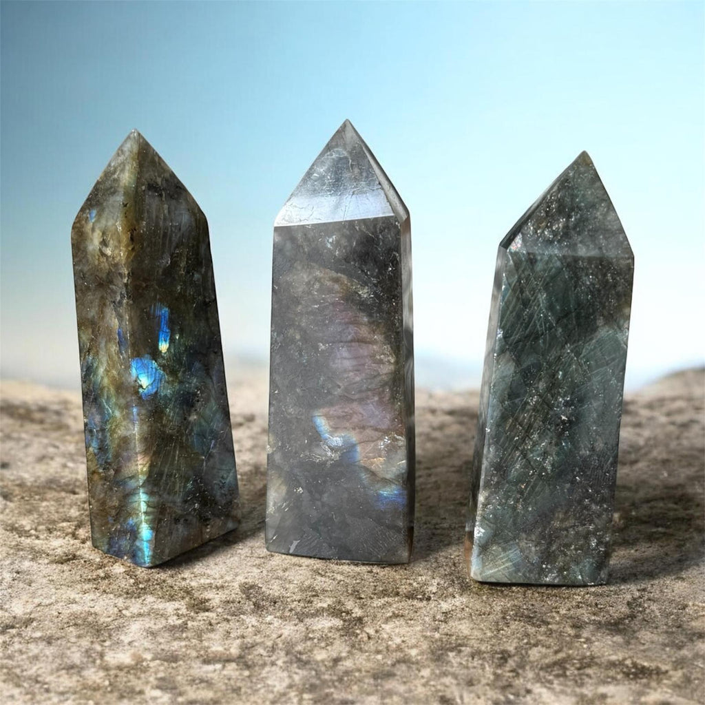 Obelisco punta labradorite